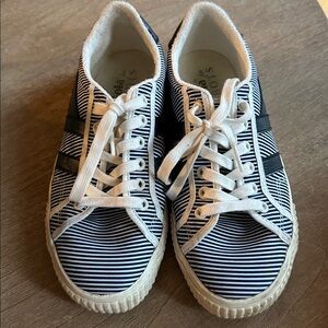 Gola Women's Mark Cox Tennis Sneakers Size 7.5 Elegant Stripe